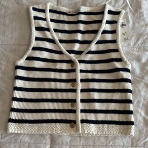 Abercrombie striped vest